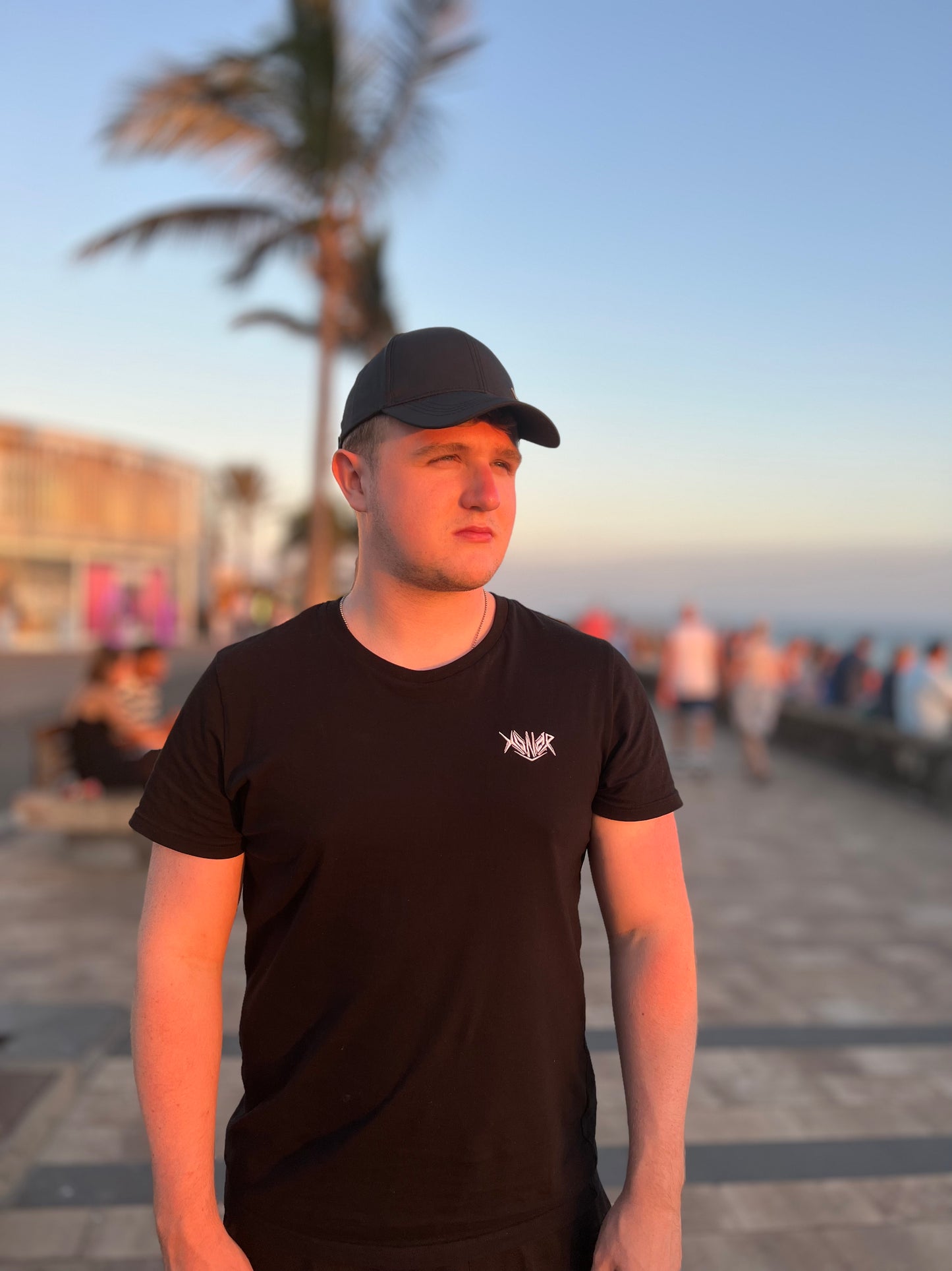 XONOR Embroidered Logo Basic